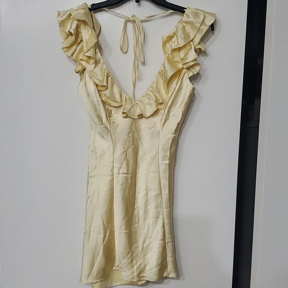 Princess Polly Yellow Ruffle Mini Dress Size 2 - Picture 3 of 13